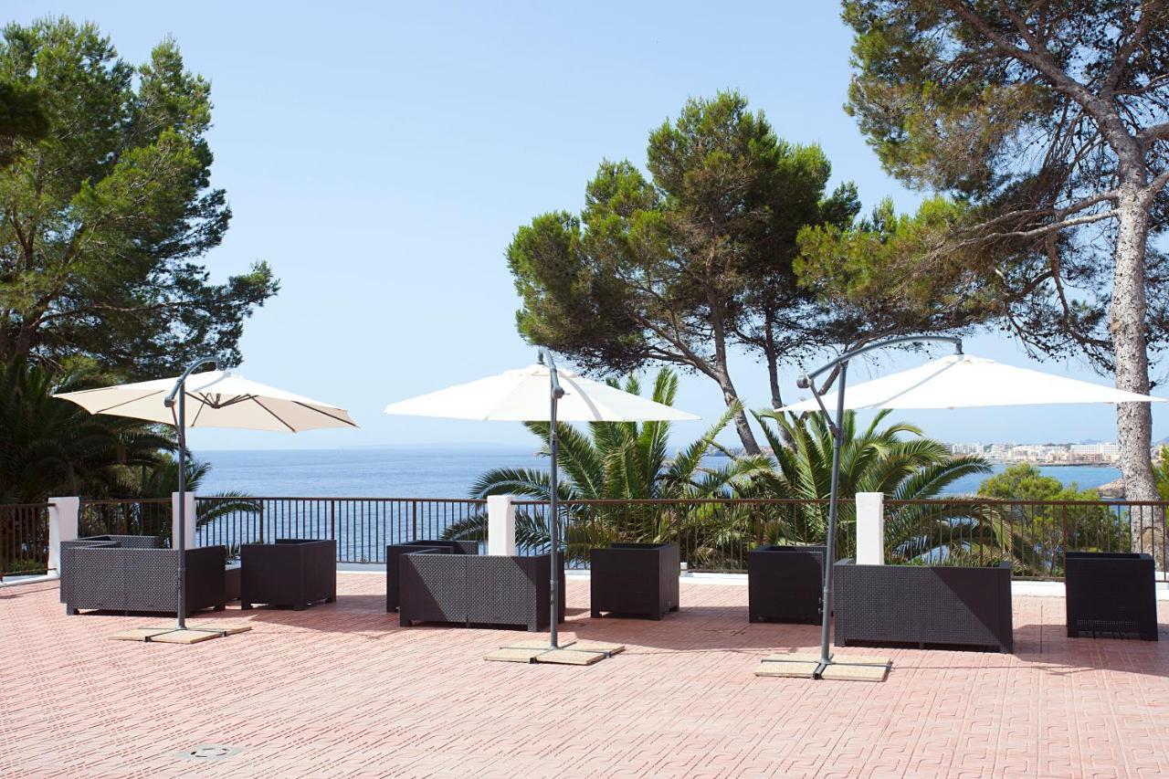 Apartamentos Club Cala Azul Sant Carles de Peralta Exteriér fotografie
