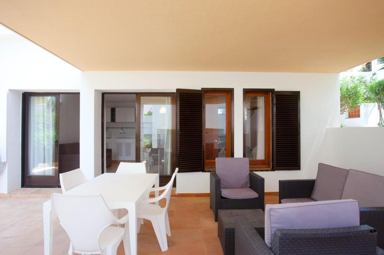 Apartamentos Club Cala Azul Sant Carles de Peralta Exteriér fotografie